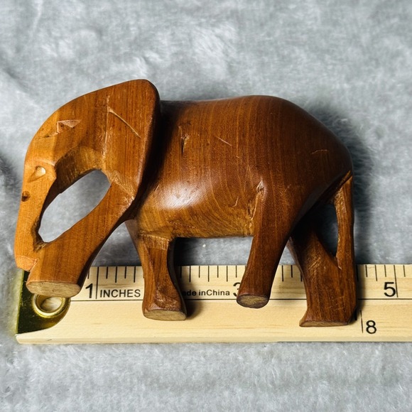 Vintage Hand Carved Wooden Elephant Boho Figurine Wood Safari Mid-Century Modern - Picture 10 of 10